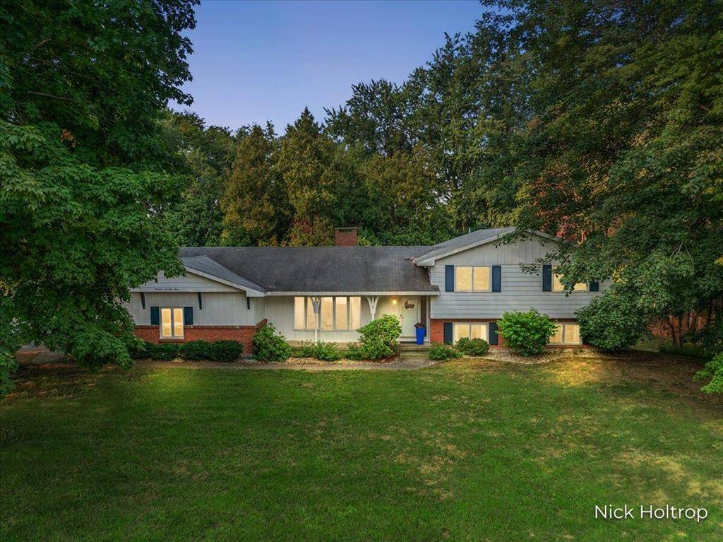 Georgetown Twp, MI 49428,1974 Greenwoods Drive
