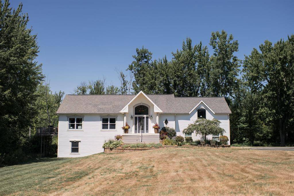 Algoma Twp, MI 49319,4707 Indian Lakes Road NE