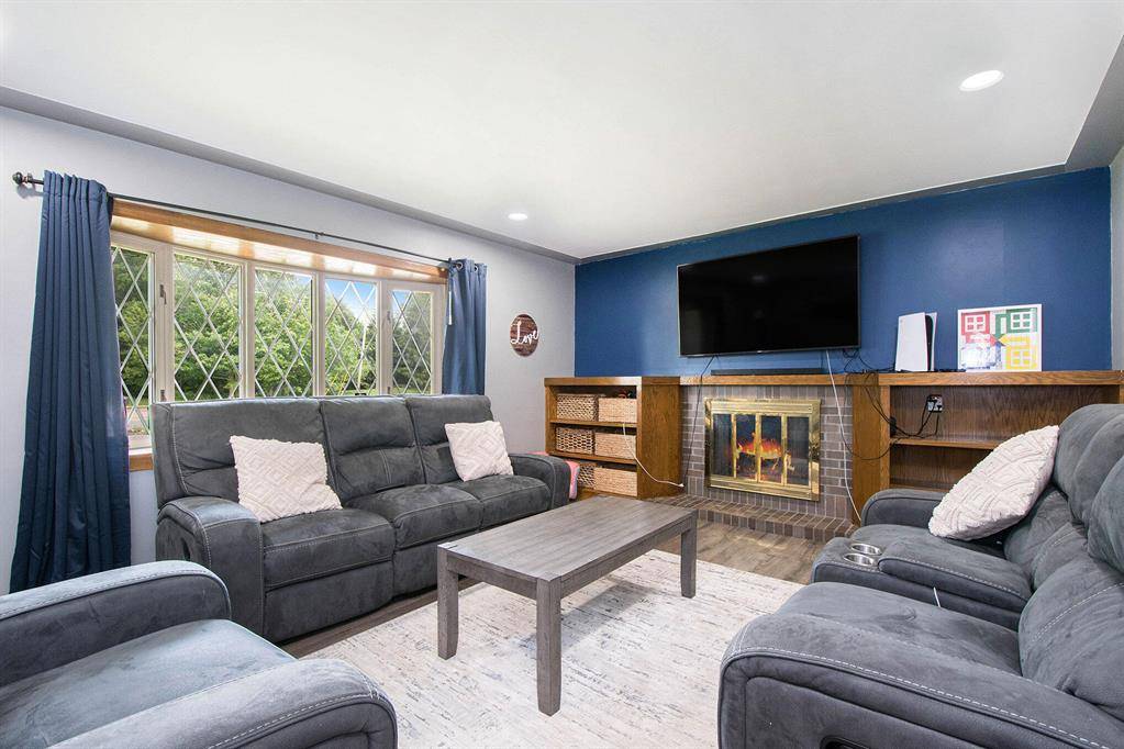 Kentwood, MI 49508,4785 Kalamazoo Avenue SE