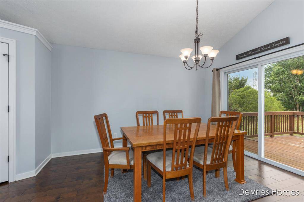 Walker, MI 49544,957 Sunrise Lane NW