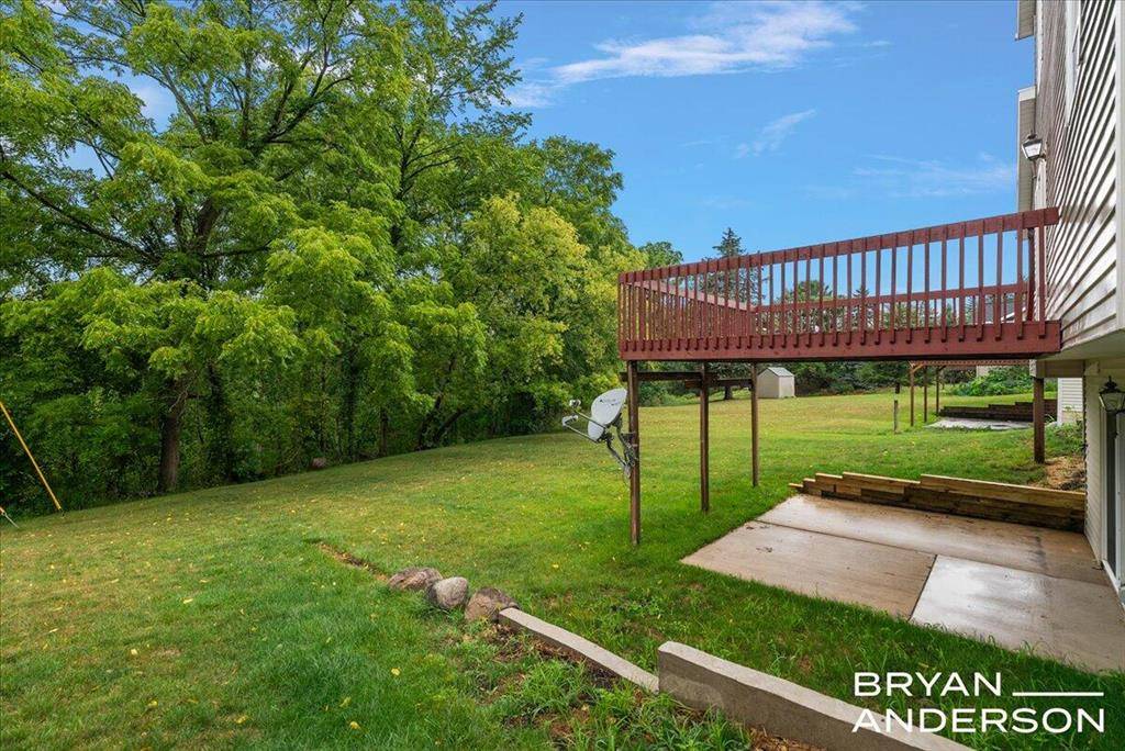 Kentwood, MI 49512,5153 Breezefield SE