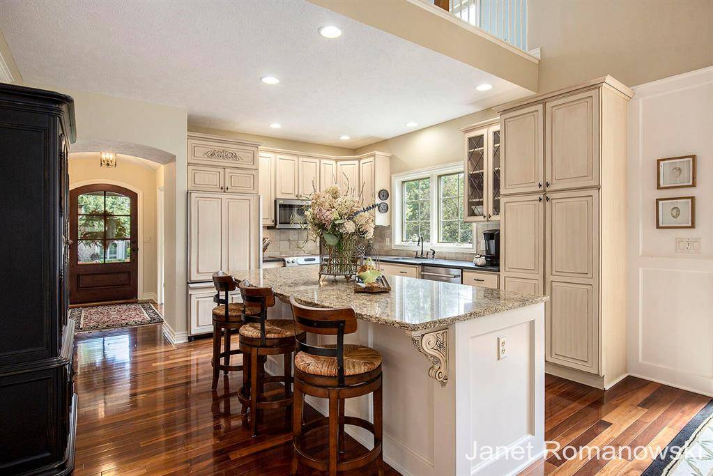 Grand Rapids Twp, MI 49546,21 Peartree Lane NE