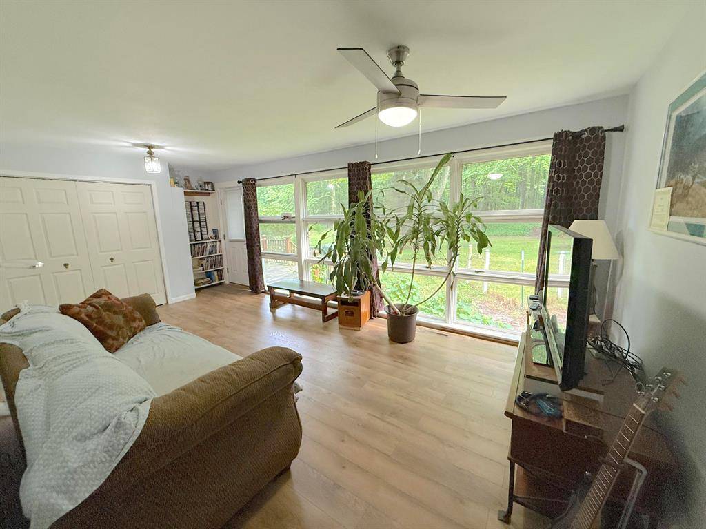 Laketon Twp, MI 49445,1898 Benjamin Road