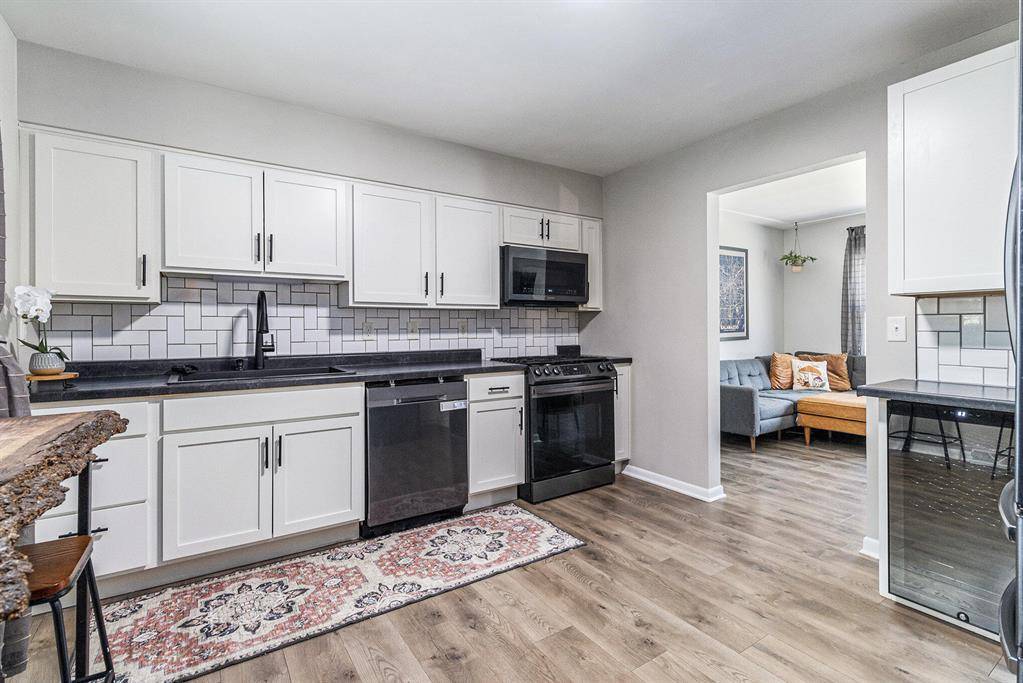 Kalamazoo Twp, MI 49004,3527 Stolk Drive