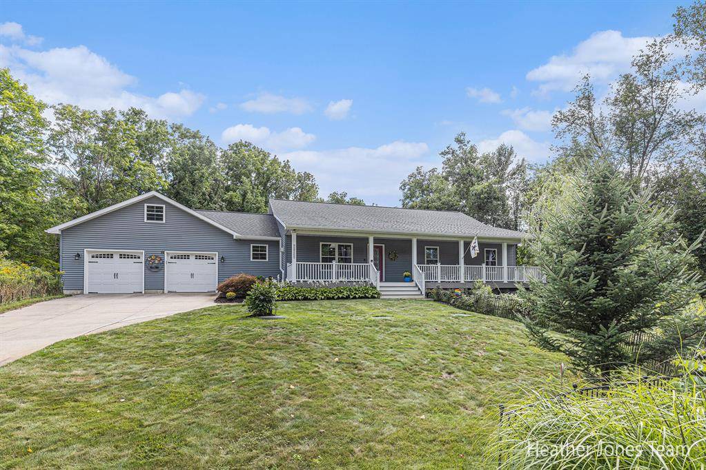 Oakfield Twp, MI 48838,12756 Overlook Drive NE