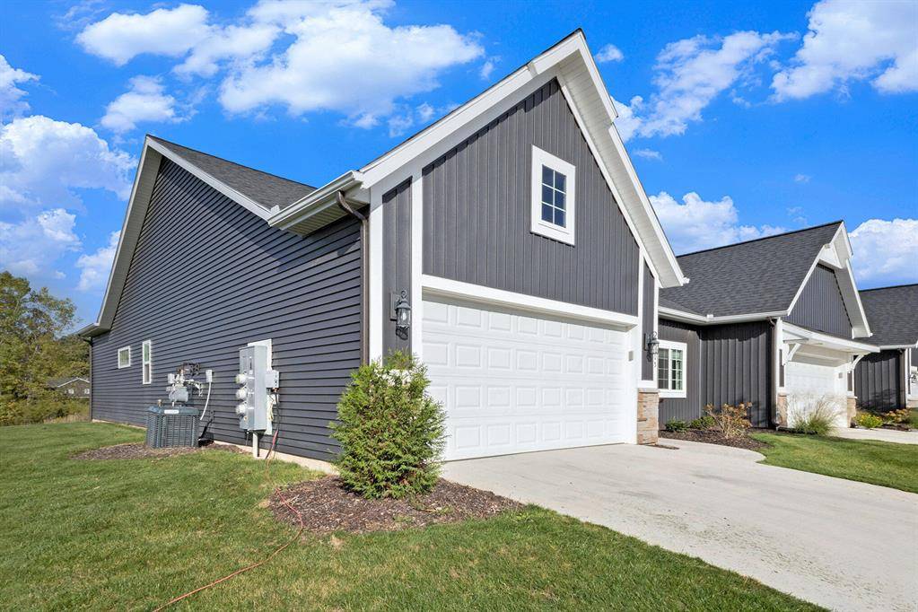 Caledonia Twp, MI 49316,7505 Hardwood Street
