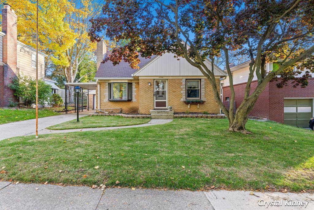 Grand Rapids, MI 49506,1746 Orville Street SE