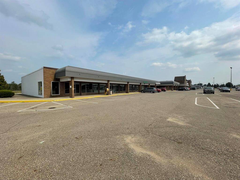 Three Rivers, MI 49093,203 N US-131 Highway Suite 255
