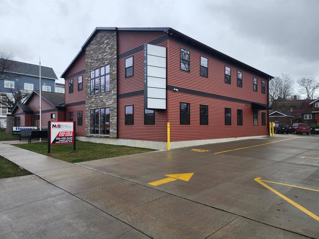 Hastings, MI 49058,400 W State Street 2C