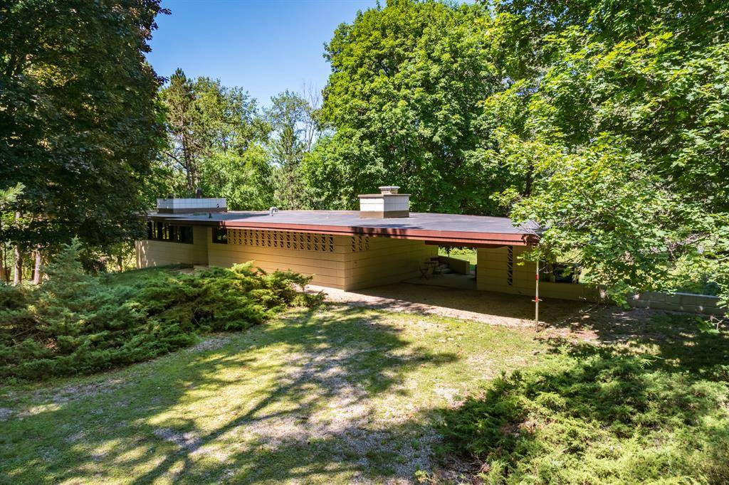 Kalamazoo, MI 49008,2822 Taliesin Drive