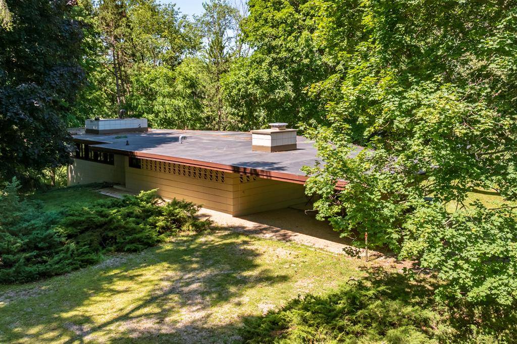 Kalamazoo, MI 49008,2822 Taliesin Drive