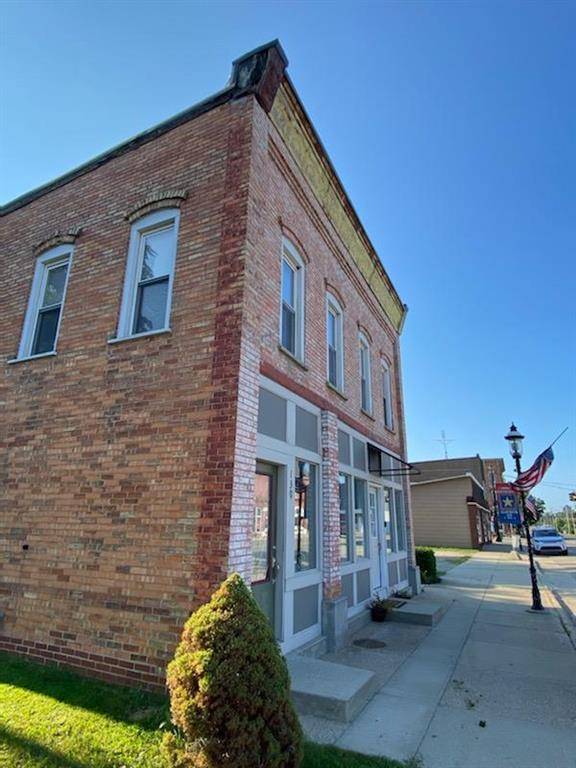 Lawrence Vlg, MI 49064,130 N Paw Paw Street