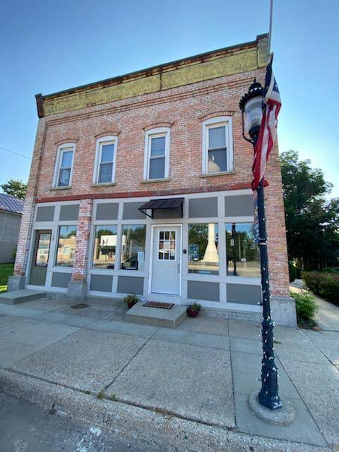 Lawrence Vlg, MI 49064,130 N Paw Paw Street