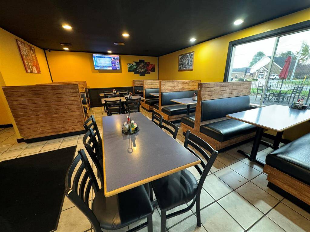 Three Rivers, MI 49093,1205 N Main Street