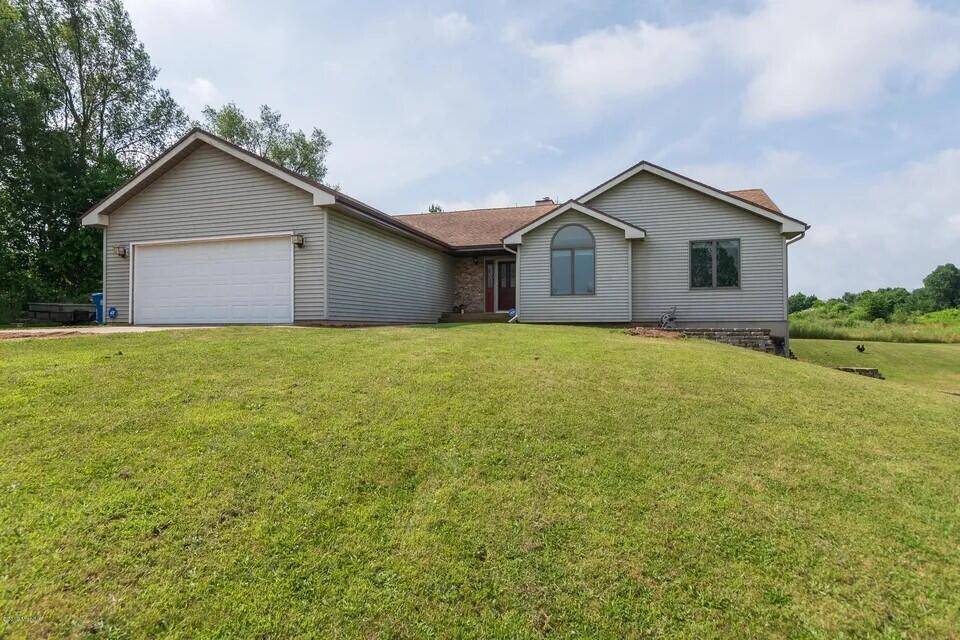 Plainwell, MI 49080,86 106th Avenue