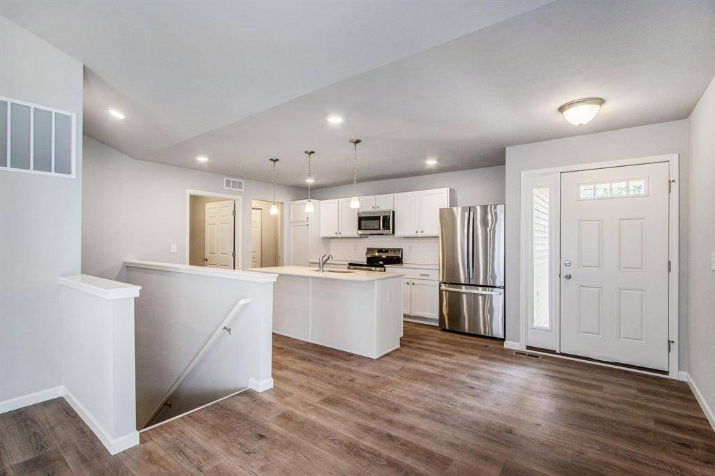 Three Rivers, MI 49093,558 McKinley Court