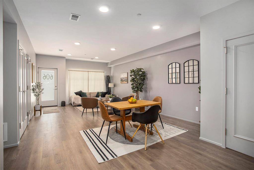 Kalamazoo, MI 49048,618 Southworth Terrace