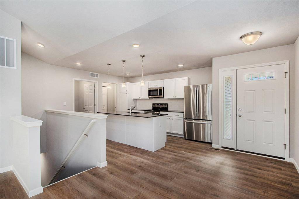 Three Rivers, MI 49093,518 McKinley Court