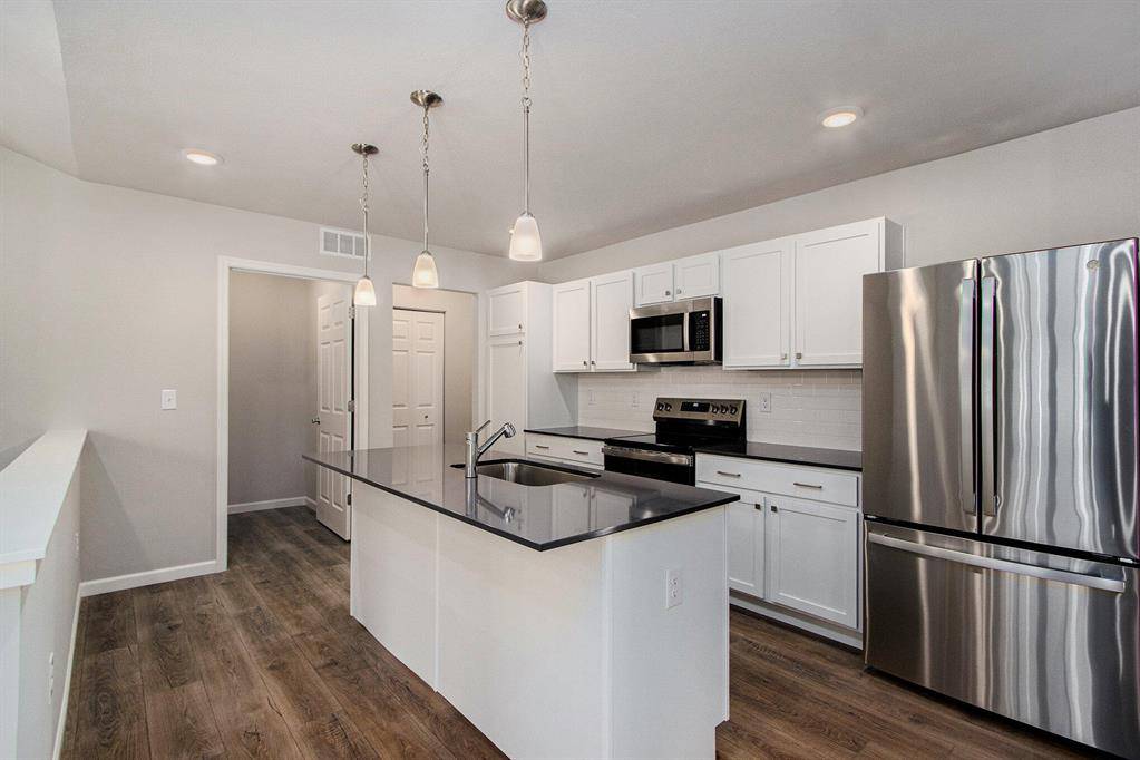 Three Rivers, MI 49093,518 McKinley Court