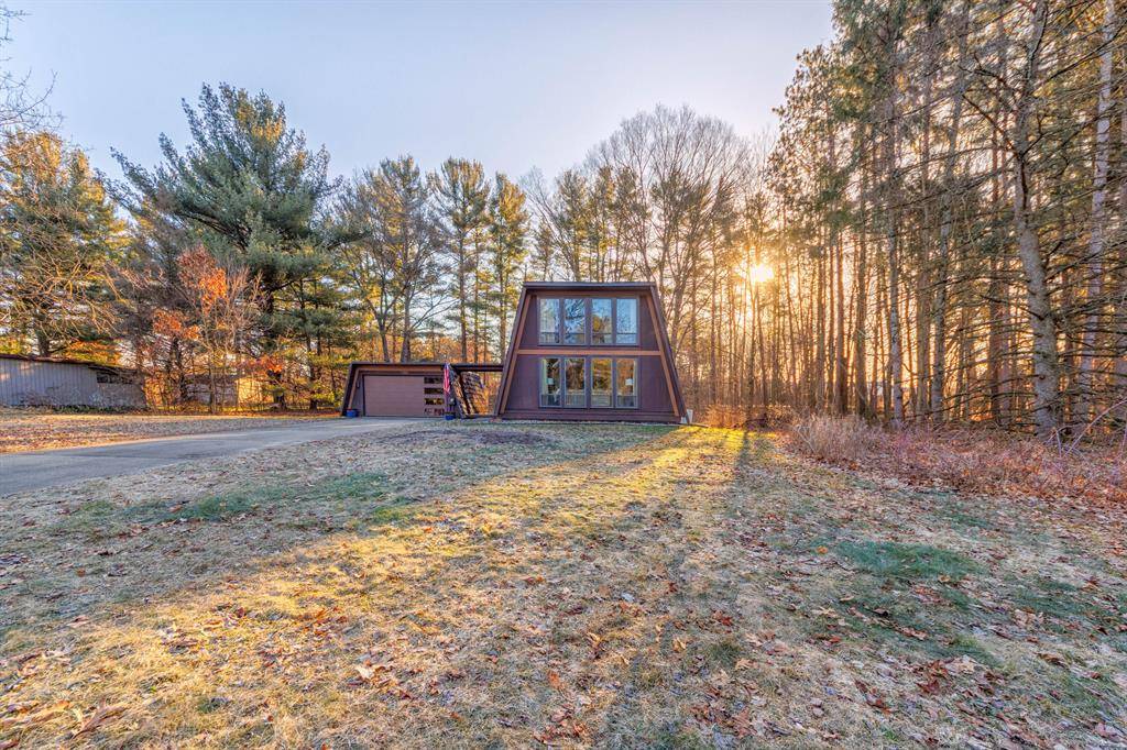 Ross Twp, MI 49012,7380 Pinebrook Street