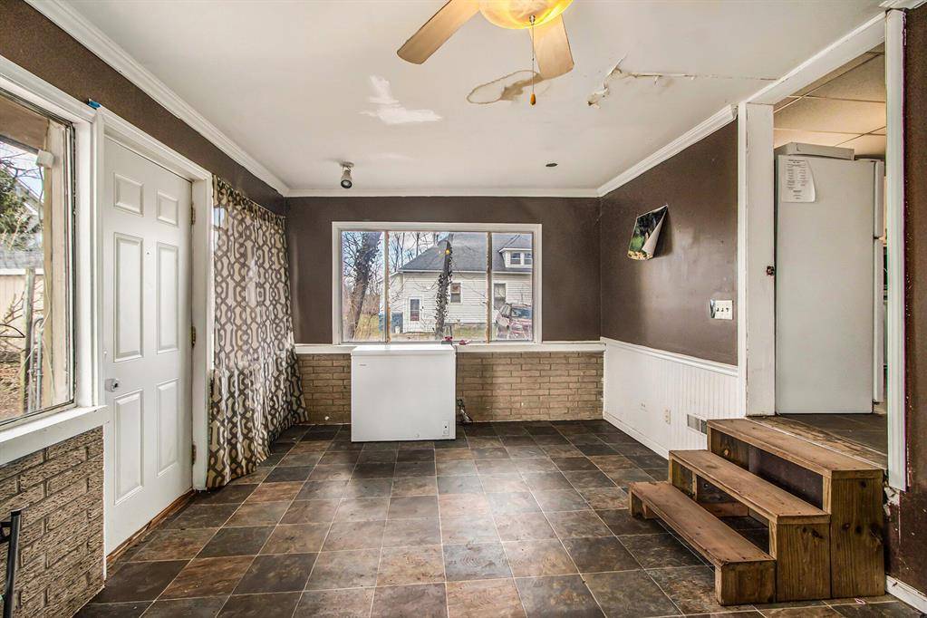 Kalamazoo, MI 49001,3916 S Burdick Street