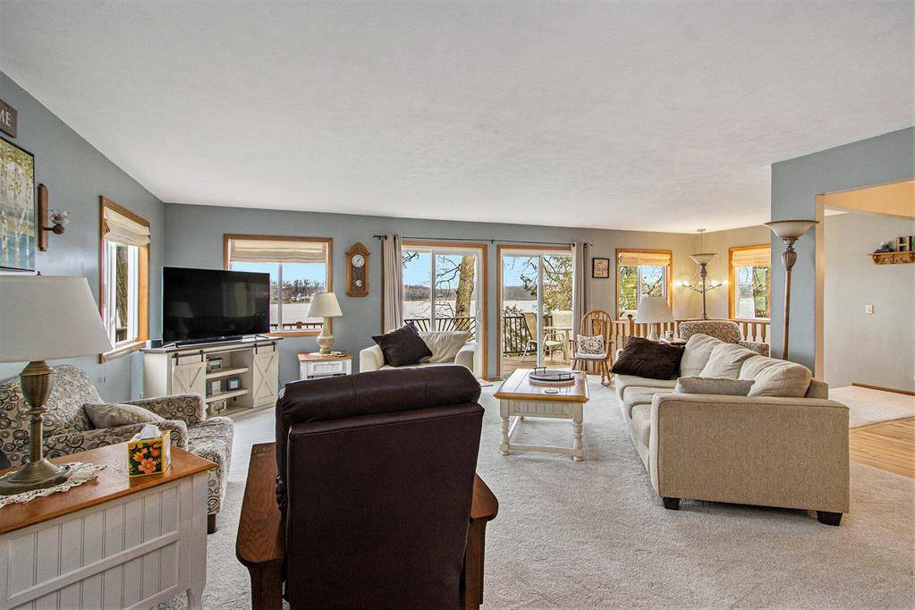 Schoolcraft Twp, MI 49097,15095 N Barton Lake Drive