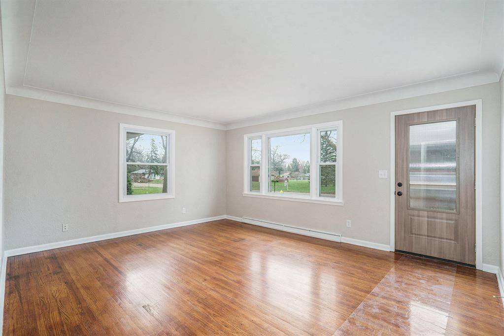 Portage, MI 49002,1511 Lake Avenue