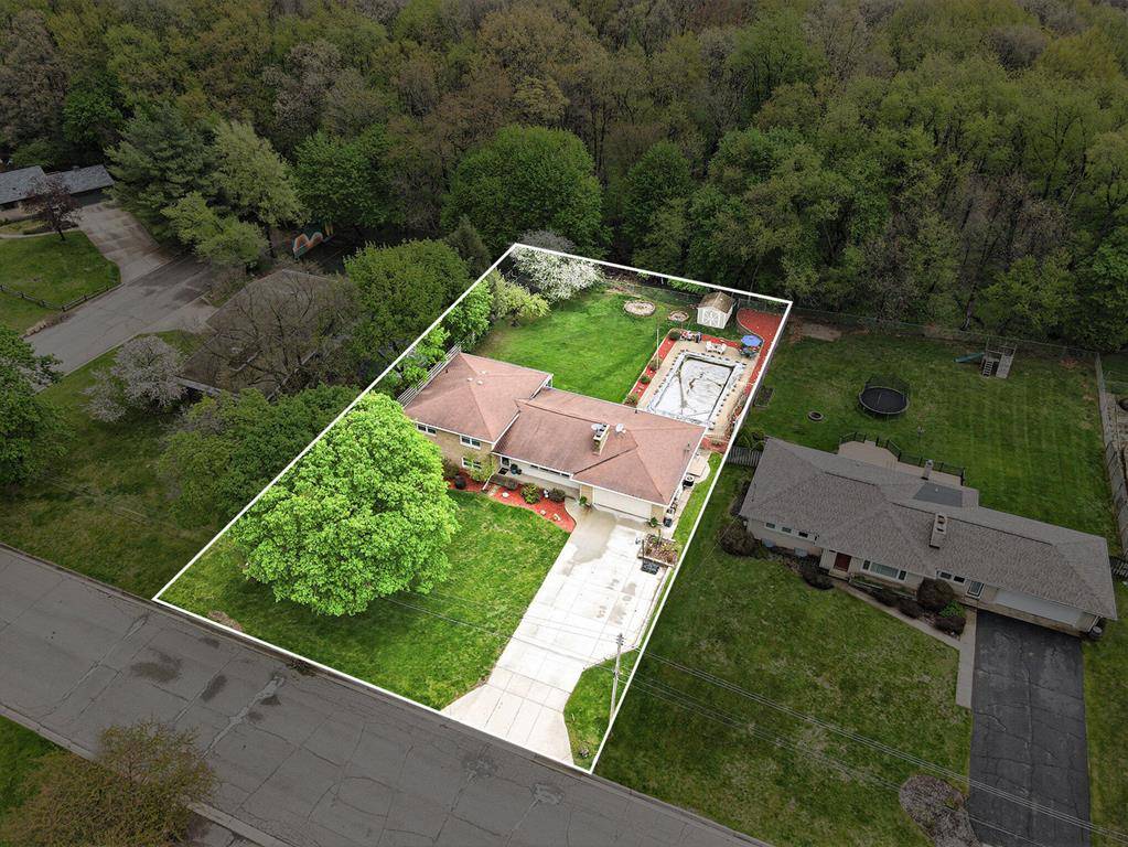 Portage, MI 49024,5037 Greenhill Street