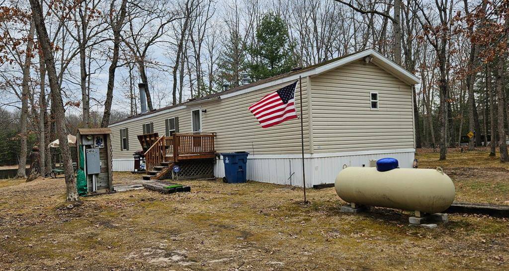 Baldwin, MI 49304,2416 W Wilderness Way