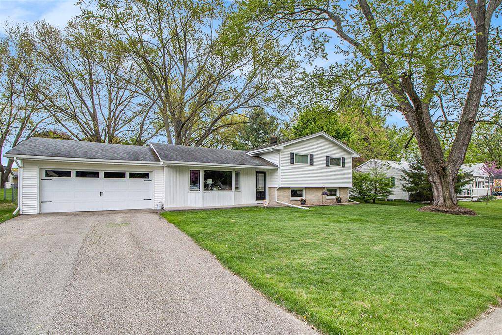 Portage, MI 49002,8237 Lovers Lane