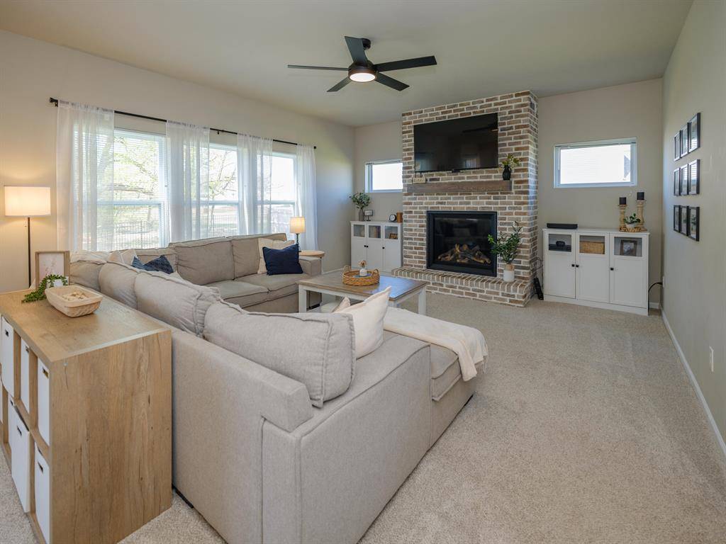 Antwerp Twp, MI 49071,59376 Silvergrass Avenue