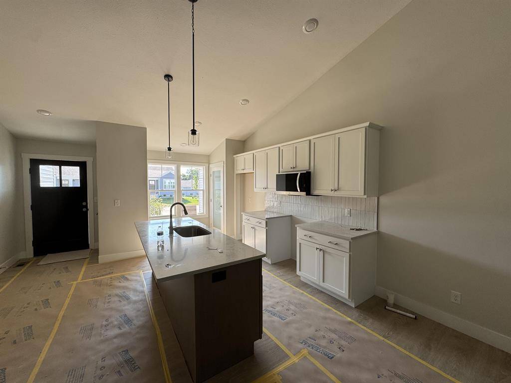 Oshtemo Twp, MI 49009,1533 N Village Circle