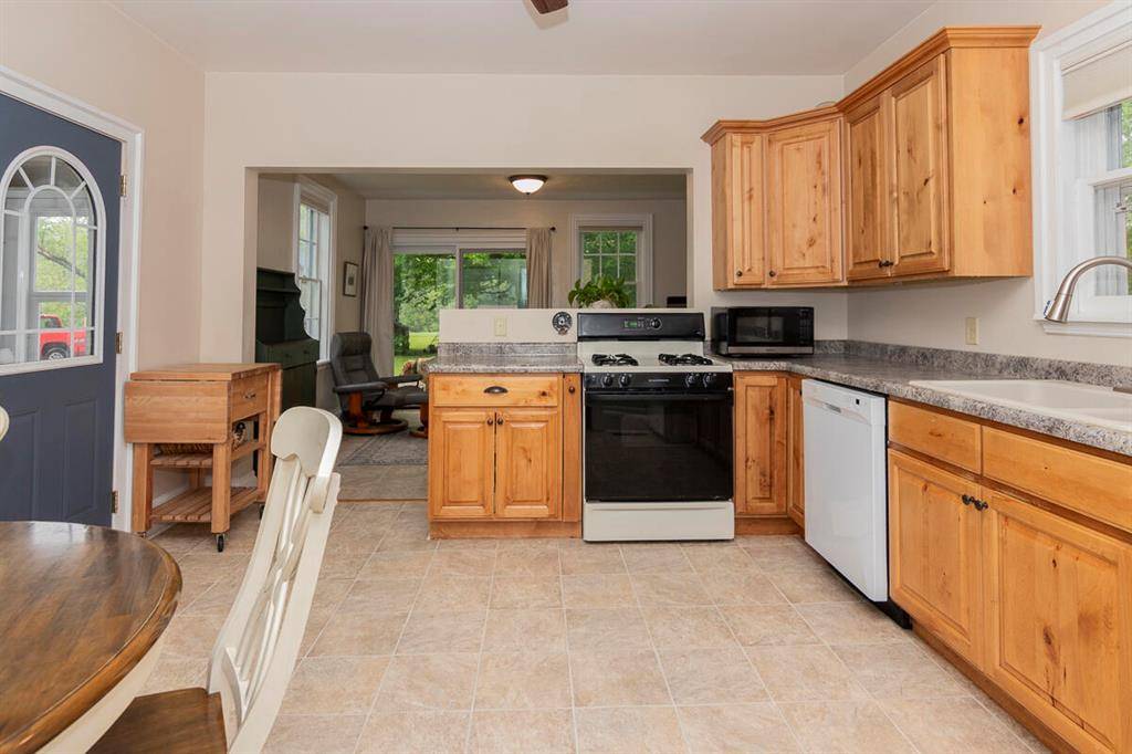 Oshtemo Twp, MI 49009,7610 W KL Avenue