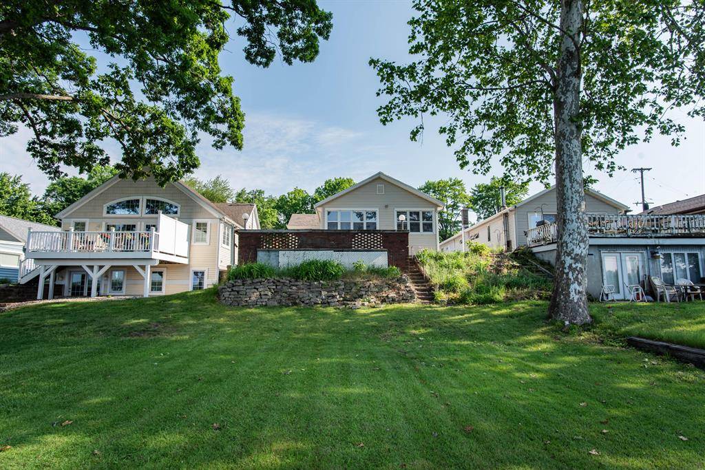 Pavilion Twp, MI 49002,5134 Deep Point Drive