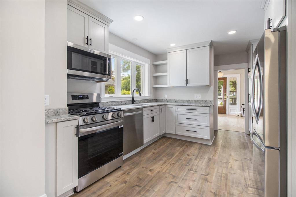 Kalamazoo, MI 49008,2338 Glenwood Drive