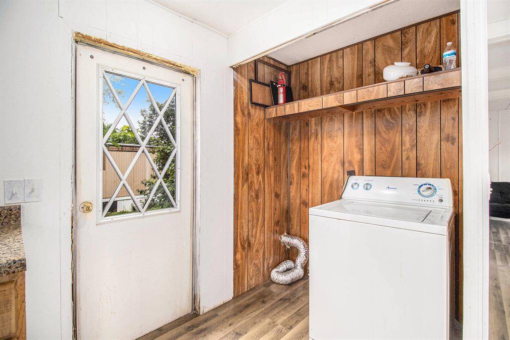 Constantine Vlg, MI 49042,1200 S Washington Street 27