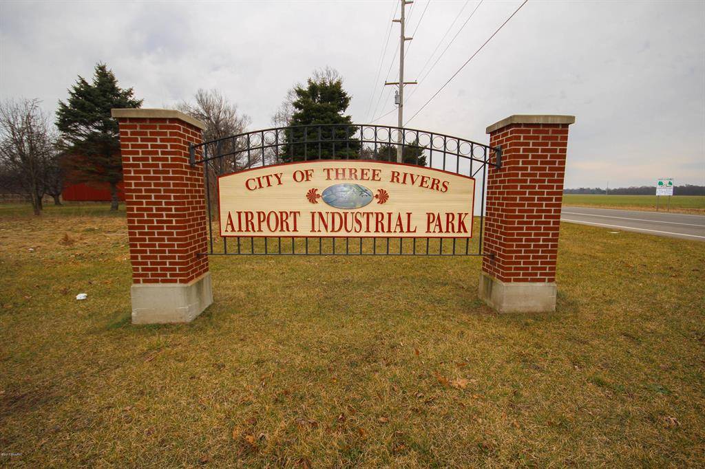 Three Rivers, MI 49093,V/L Hov Aire Drive Modifier: C 13.95 Acres