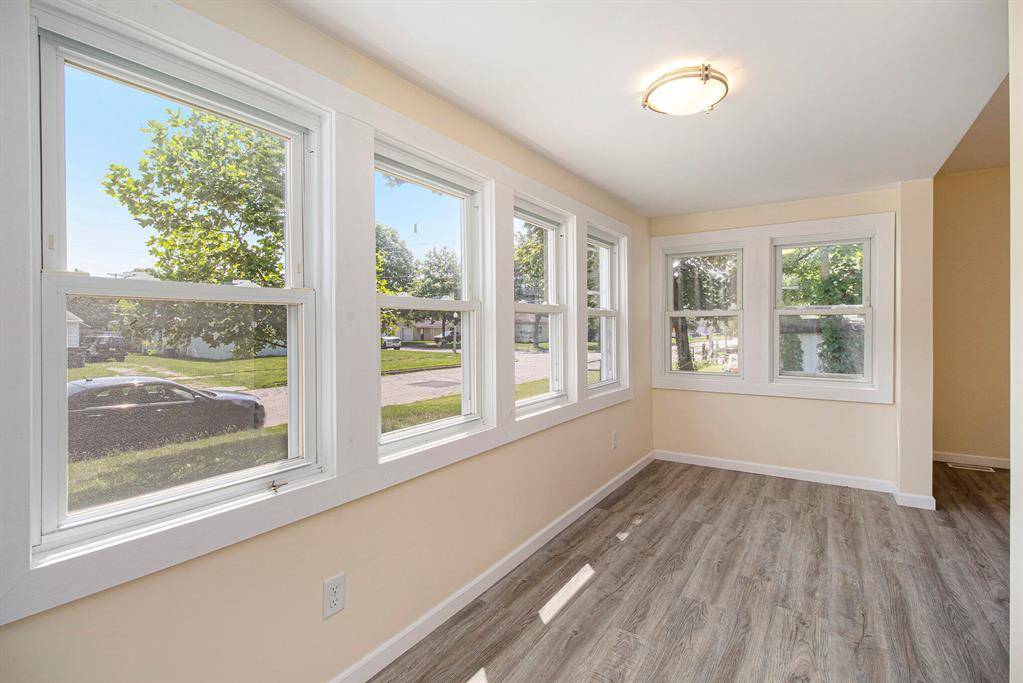 Sturgis, MI 49091,602 Jean Avenue