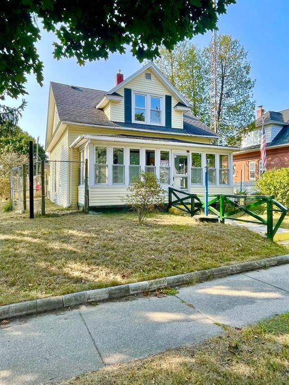 Ludington, MI 49431,806 Loomis Street Modifier: East