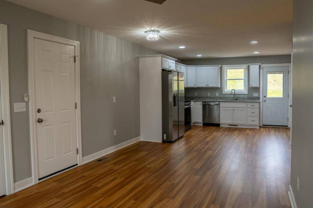 Shelby Vlg, MI 49455,250 Willowside Drive