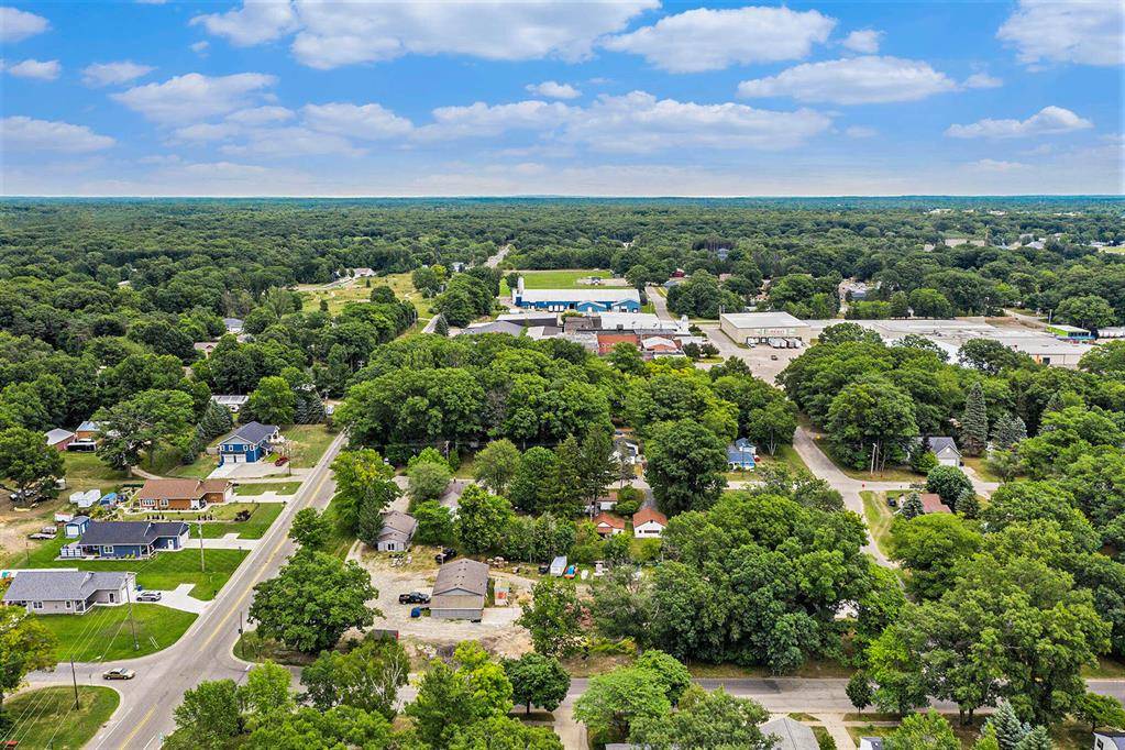Ludington, MI 49431,1011 N James