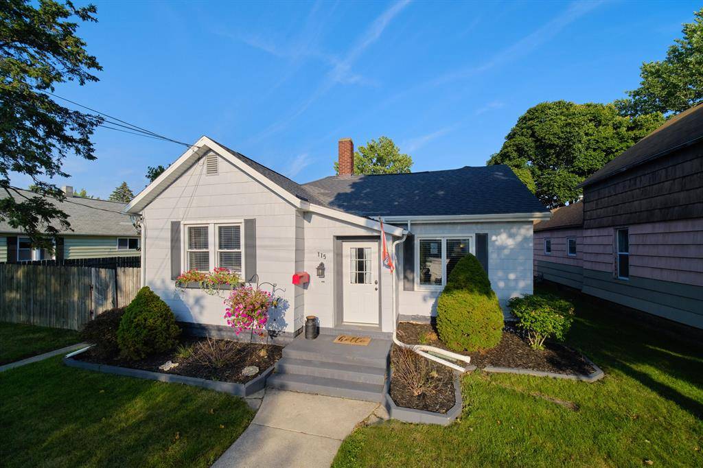 Manistee, MI 49660,115 Mckee Street