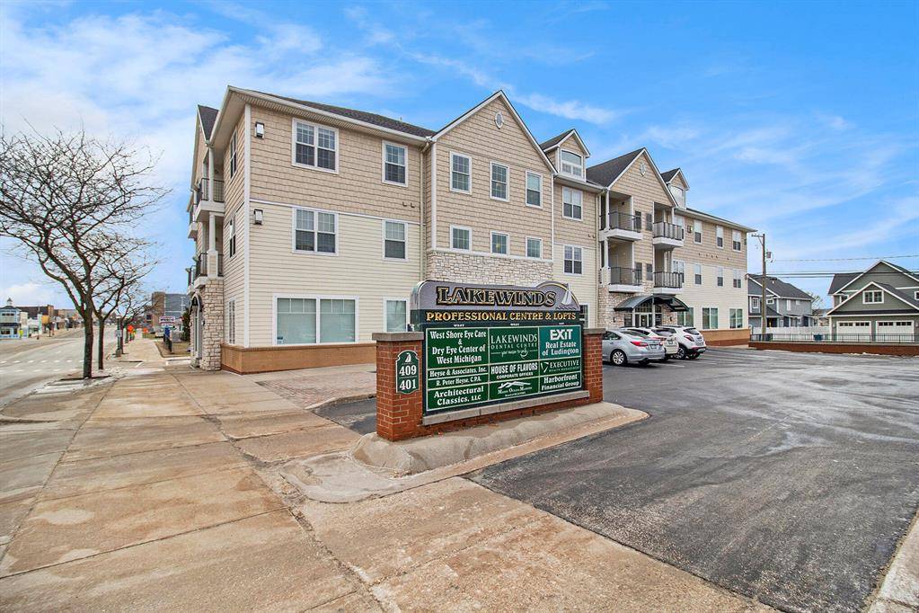 Ludington, MI 49431,401 W Ludington Avenue 208