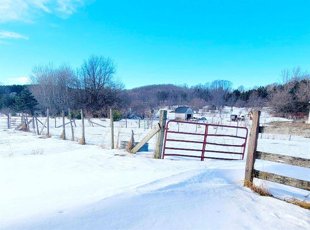 Onekama Twp, MI 49675,9866 Erdman Road