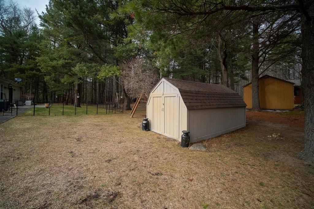 Onekama Twp, MI 49675,9155 Ivanhoe Drive