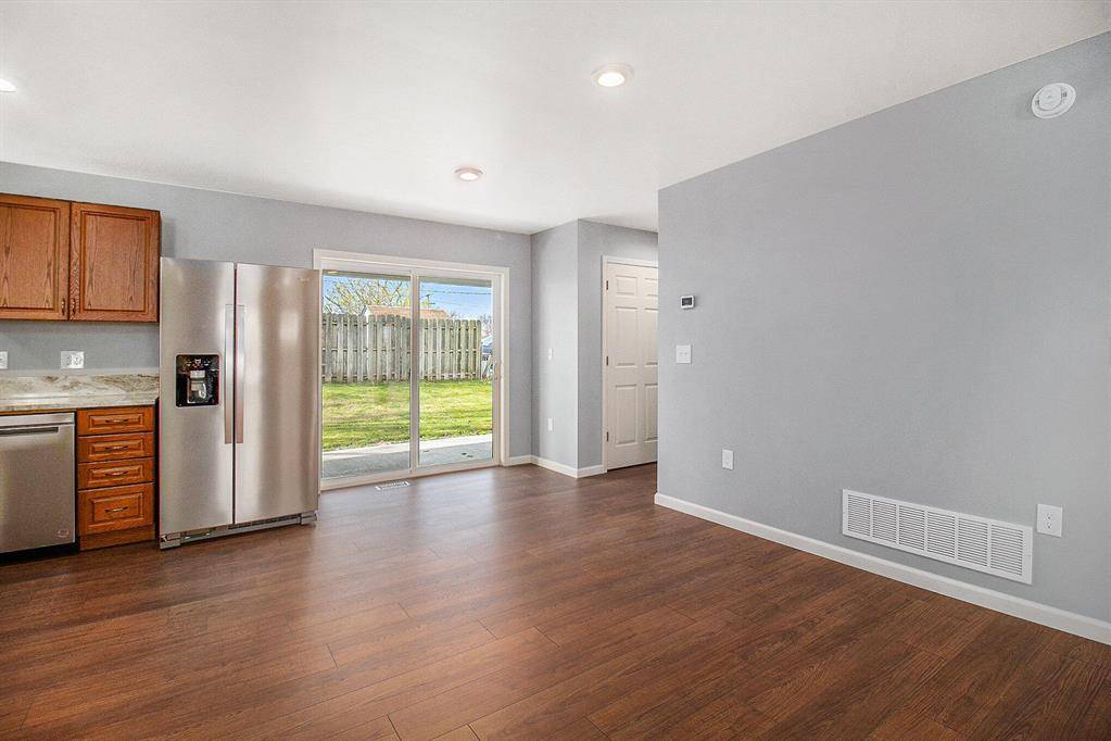 Ludington, MI 49431,406 E Stray Avenue
