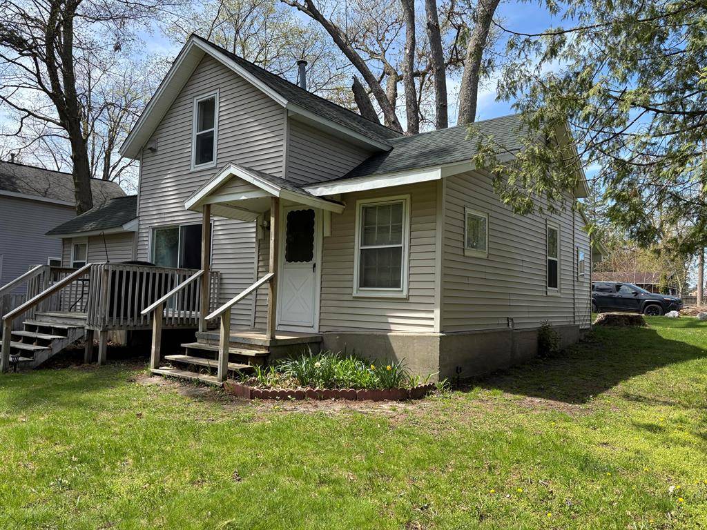 Hart, MI 49420,410 S Union Street