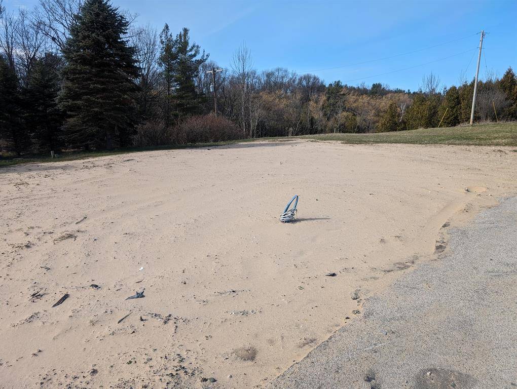 Summit Twp, MI 49431,5766 S Pere Marquette Highway