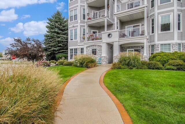 Ludington, MI 49431,300 S Rath Avenue 1