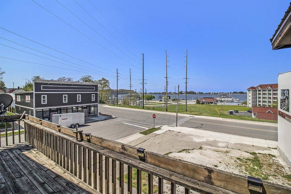 Ludington, MI 49431,929 S Washington Avenue